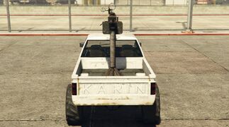 Grand Theft Auto Online의 테크니컬 (후면 뷰).